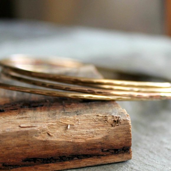 Hammered Gold Brass Bangle Bracelets, Metalwork Jewelry, Boho Bangles - Picture 3 of 5